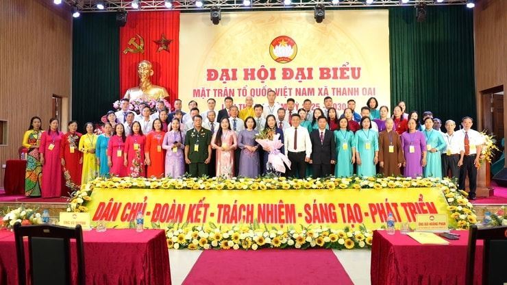 Đồng chí Nguyễn Thị Hảo giữ chức Chủ tịch Uỷ ban Mặt trận Tổ quốc xã Thanh Oai