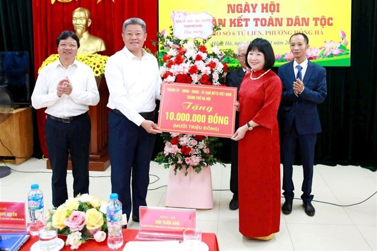 Giữ vững khối đại đoàn kết, góp phần xây dựng phường Hồng Hà thành đô thị hiện đại, văn minh