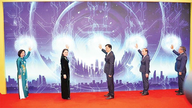 Tạo đột phá từ “Mặt trận số”