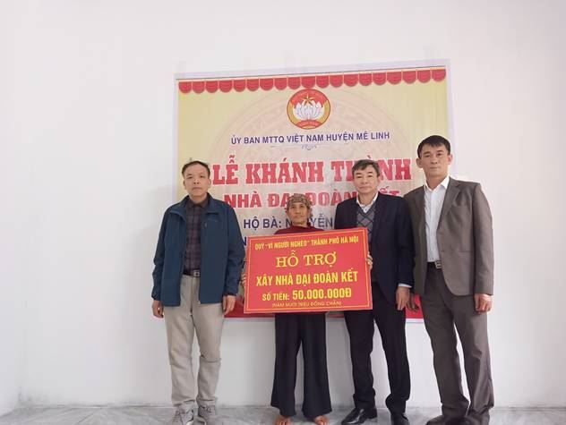  Ủy ban MTTQ Việt Nam huyện Mê Linh tổ chức Lễ khánh thành nhà Đại đoàn kết tại xã Tiến Thắng.