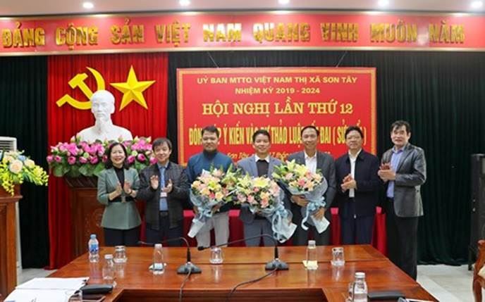 Hội nghị lần thứ 12 của Ủy ban MTTQ Việt Nam thị xã Sơn Tây khóa XX