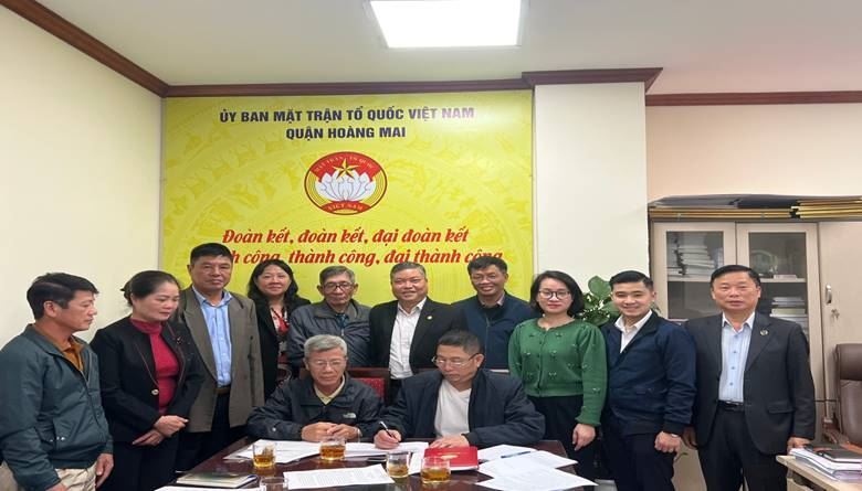 Ban Đoàn kết công giáo quận Hoàng Mai phát động và ký kết giao ước thi đua năm 2023  