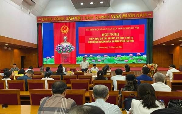 Tổ đại biểu số 10 HĐND TP Hà Nội tiếp xúc cử tri quận Hà Đông  trước kỳ họp thứ 17 HĐND Thành phố khóa XVI