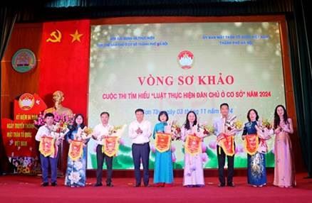 Sơn Tây giành giải Nhất vòng sơ khảo Cuộc thi tìm hiểu “Luật Thực hiện dân chủ ở cơ sở” Thành phố Hà Nội năm 2024