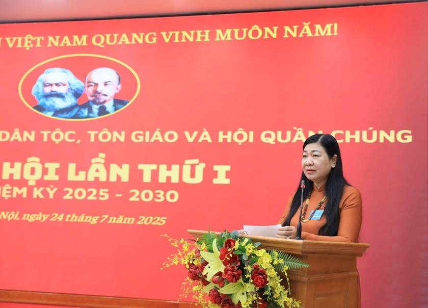 Đổi mới toàn diện công tác dân tộc, tôn giáo và hội quần chúng