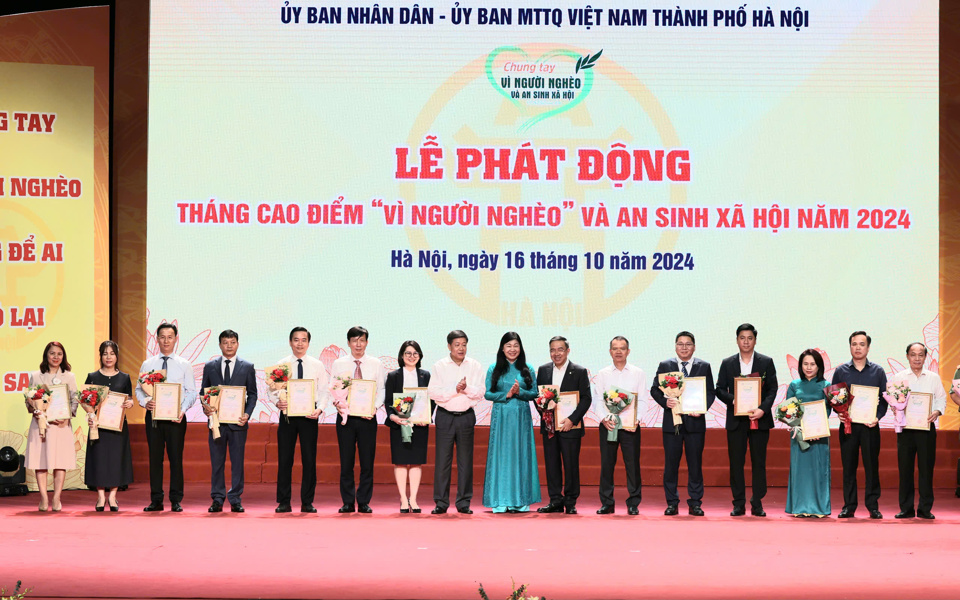 TP H&agrave; Nội tổ chức Lễ ph&aacute;t động ''Th&aacute;ng cao điểm ''V&igrave; người ngh&egrave;o'' v&agrave; an sinh x&atilde; hội năm 2024'', tối 16/10