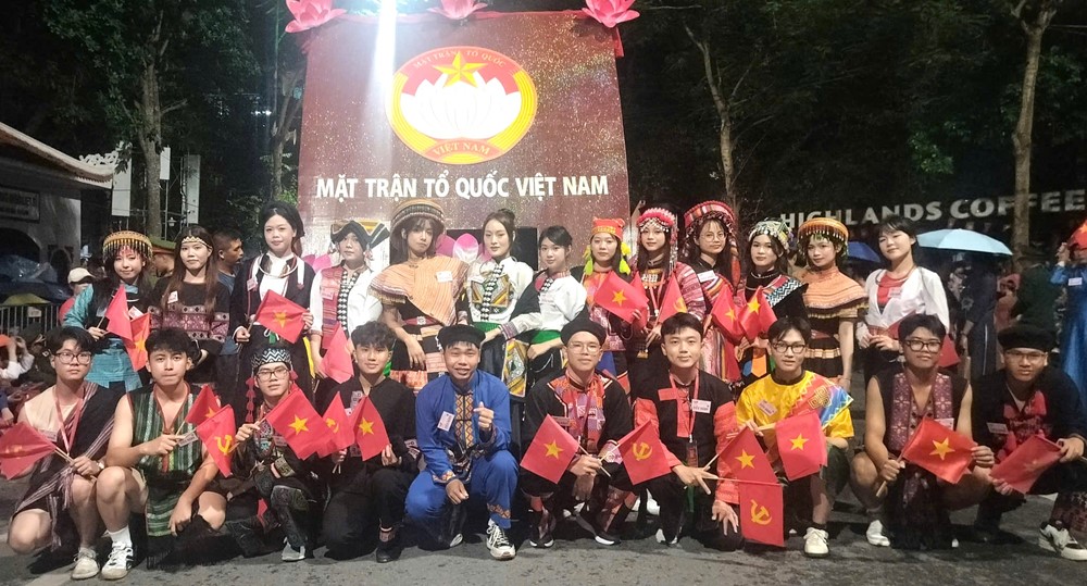 Khối diễu hành Đoàn kết các dân tộc Việt Nam vinh dự, tự hào khi được tham gia lễ diễu binh, diễu hành  ​ - ảnh 7