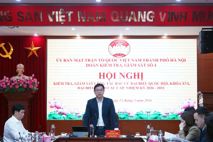 Ông Nguyễn Văn Thắng – Thành ủy viên, Phó Chủ tịch Ủy ban MTTQ Việt Nam thành phố Hà Nội, Chủ tịch Liên đoàn Lao động thành phố Hà Nội cùng đoàn giám sát làm việc tại phường Chương Mỹ