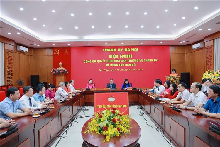 Điều động Bí thư Đảng ủy phường Thanh Xuân Bùi Huyền Mai về công tác tại Ủy ban MTTQ Việt Nam thành phố Hà Nội