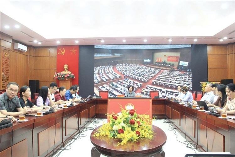 Đảng viên Đảng bộ Ủy ban MTTQ Việt Nam TP Hà Nội nghe quán triệt 4 nghị quyết chiến lược của Bộ Chính trị