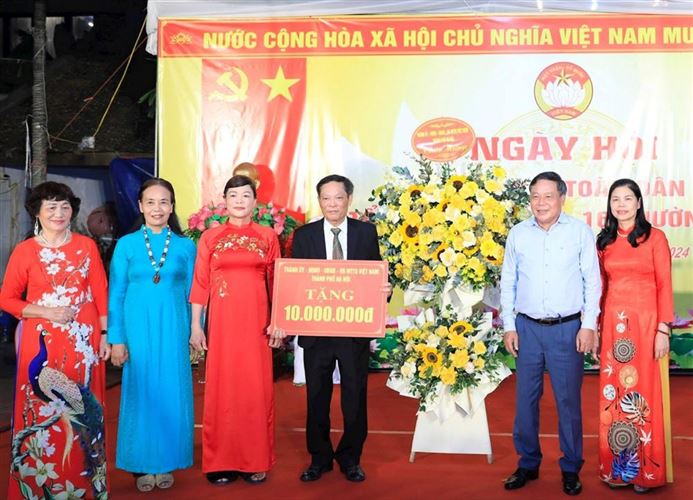 Phát huy các giá trị văn hóa lịch sử, xây dựng quận Tây Hồ thành trung tâm văn hóa mới của Thủ đô