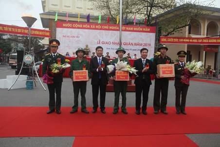 Sơn Tây sôi nổi Ngày hội giao quân năm 2019