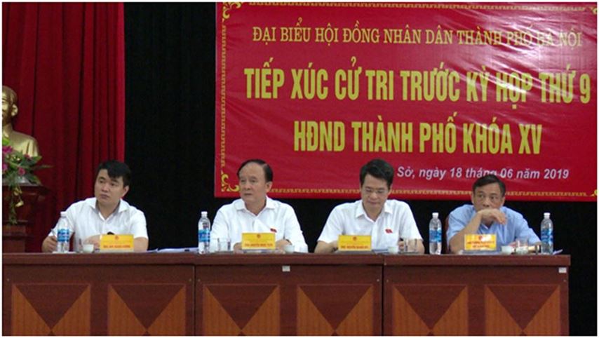 Tổ đại biểu HĐND thành phố Hà Nội tiếp xúc cử tri huyện  Hoài Đức trước kỳ họp thứ 9 HĐND thành phố