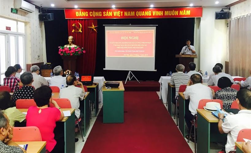 Ủy ban MTTQ Việt Nam quận Hai Bà Trưng tuyên truyền, hướng dẫn xử lý tai nạn giao thông nhằm hạn chế hậu quả do tai nạn giao thông gây ra