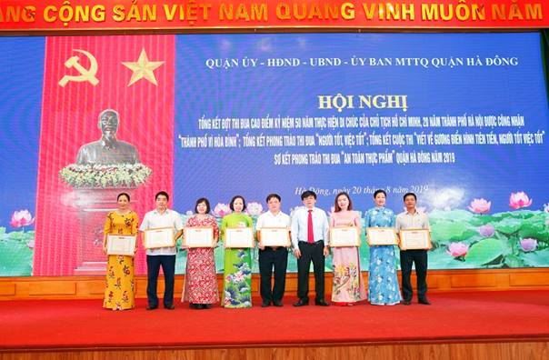 Quận Hà Đông tổng kết đợt thi đua cao điểm kỷ niệm 50 năm thực hiện Di chúc của Chủ tịch Hồ Chí Minh 
