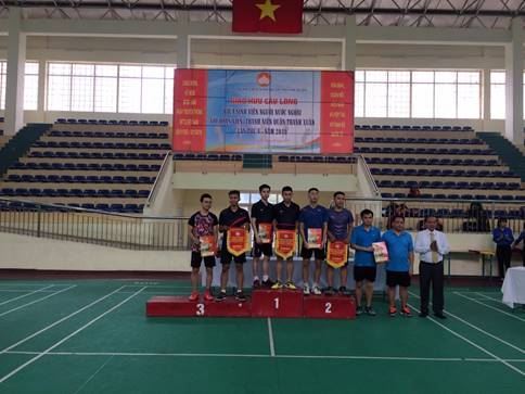 Ủy ban MTTQ Việt Nam quận Thanh Xuân tổ chức giải cầu lông giao hữu với sinh viên người nước ngoài lần thứ V