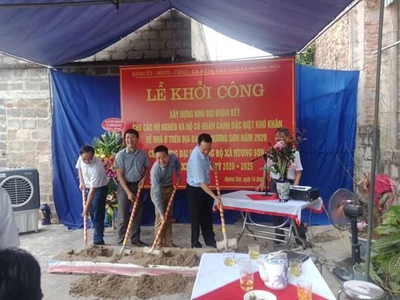 Xã Hương Sơn, huyện Mỹ Đức khởi công xây dựng 6 nhà Đại đoàn kết 