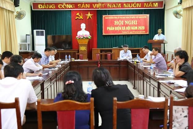 Ủy ban MTTQ Việt Nam huyện Thường Tín phản biện xã hội vào dự thảo Báo cáo kết quả thực hiện nhiệm vụ phát triển kinh tế - xã hội 6 tháng đầu năm 2020
