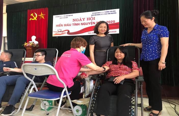 Ủy ban MTTQ Việt Nam quận Cầu Giấy phối hợp tuyên truyền, vận động Nhân dân tham gia hiến máu cứu người