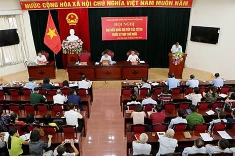 Đại biểu Quốc hội TP Hà Nội tiếp xúc cử tri thị xã Sơn Tây