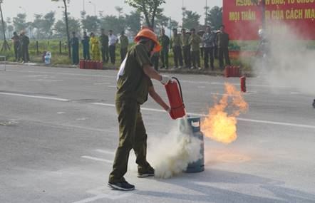 Huyện Mê Linh tổ chức Hội thi nghiệp vụ chữa cháy, cứu nạn, cứu hộ lần thứ V năm 2020.