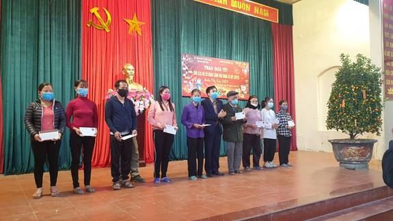 Ủy ban MTTQ Việt Nam huyện Mỹ Đức tổ chức nhiều hoạt động chăm lo Tết Tân Sửu cho người nghèo và gia đình chính sách