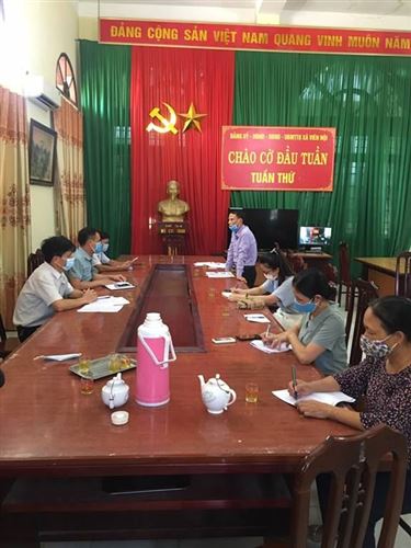 Đoàn kiểm tra, giám sát của Ủy ban MTTQ Việt Nam huyện Ứng Hòa làm việc tại 3 xã về công tác bầu cử thêm