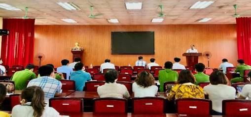 Ban Thường trực Ủy ban MTTQ Việt Nam huyện Mê Linh phối hợp với UBND huyện tổ chức Hội nghị tập huấn công tác An toàn thực phẩm và quản lý hành nghề y, dược ngoài công lập năm 2022.
