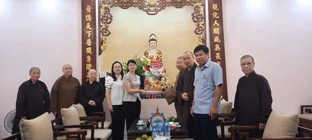 Thanh Trì thăm và chức mừng Ban trị sự Giáo hội Phật giáo Việt Nam huyện Thanh Trì nhân kết thúc mùa An cư kiết hạ.
