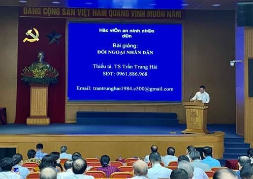 Quận Thanh Xuân: Tổ chức Hội nghị tuyên truyền về công tác đối ngoại nhân dân.