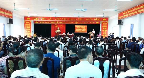 Tiếp xúc cử tri của Đoàn đại biểu Quốc hội Thành Phố đơn vị số 6 trước kỳ họp thứ 4 Quốc hội khóa XV tại huyện Thanh Oai