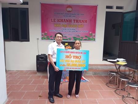 Ủy ban MTTQ Việt Nam huyện Mê Linh tổ chức Lễ khánh thành nhà Đại đoàn kết cho 02 hộ gia đình nghèo tại xã Tự Lập