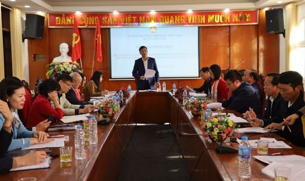Ủy ban MTTQ Việt Nam huyện Mê Linh tổ chức Hội nghị phản biện, đóng góp ý kiến vào Dự thảo Báo cáo của UBND huyện về kết quả thực hiện nhiệm vụ phát triển kinh tế - xã hội năm 2022 và phương hướng nhiệm vụ năm 2023.      