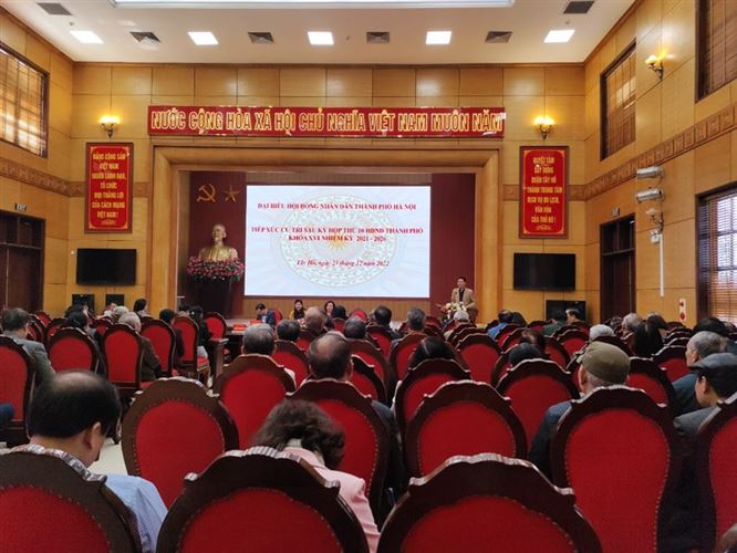 HĐND thành phố Hà Nội, đơn vị bầu cử số 5 tiếp xúc cử tri quận Tây Hồ sau Kỳ họp thứ 10 HĐND Thành phố khoá XVI, nhiệm kỳ 2021-2026