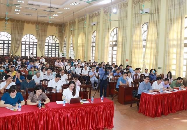 Đoàn đại biểu Quốc hội TP Hà Nội tiếp xúc cử tri tại huyện Chương Mỹ