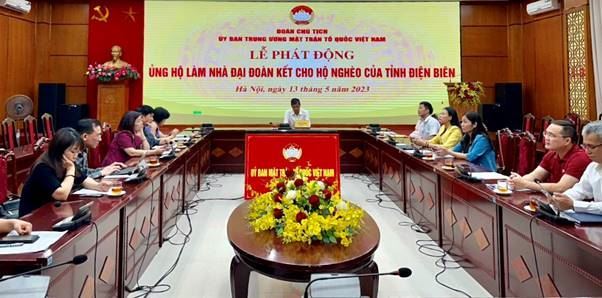 Thành phố Hà Nội ủng hộ 15 tỷ đồng làm Nhà đại đoàn kết cho hộ nghèo của tỉnh Điện Biên
