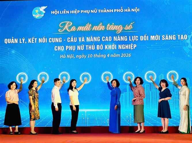 Phụ nữ Thủ đô tiên phong ứng dụng công nghệ chuyển đổi số trong kinh tế tập thể