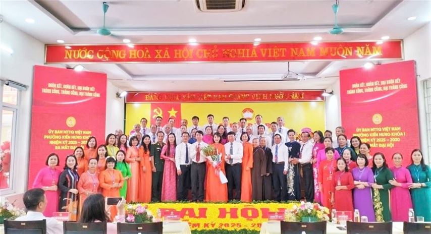 Đồng chí Hoàng Thị Huyền Trang giữ chức Chủ tịch Ủy ban MTTQ Việt Nam phường Kiến Hưng