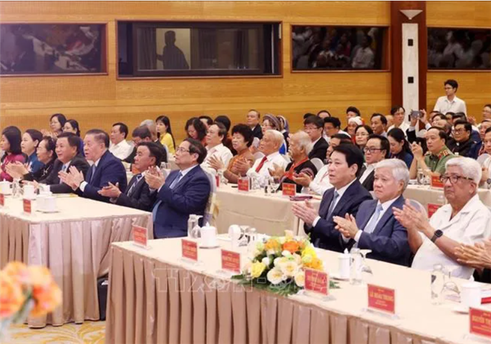 Phát huy truyền thống yêu nước, nung nấu khát vọng vươn lên của một dân tộc anh hùng