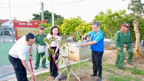 “Vườn cây Đại đoàn kết” tại đặc khu Côn Đảo