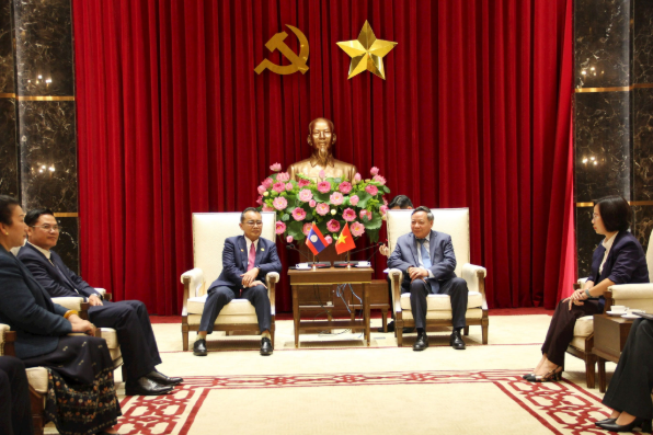 Hà Nội - Viêng Chăn tăng cường hợp tác, chia sẻ kinh nghiệm phát triển