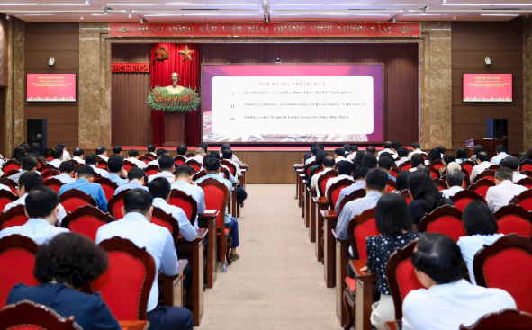 Đổi mới, tự chỉnh đốn, nâng cao năng lực lãnh đạo của Đảng trong kỷ nguyên mới