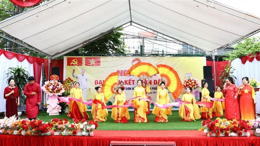 Tưng bừng Ngày hội Đại đoàn kết toàn dân tộc tại thôn Hàn, xã Sơn Đồng