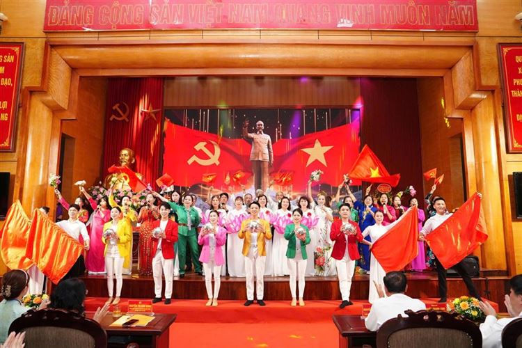 MTTQ phường Tây Hồ chăm lo bảo vệ quyền lợi chính đáng của nhân dân