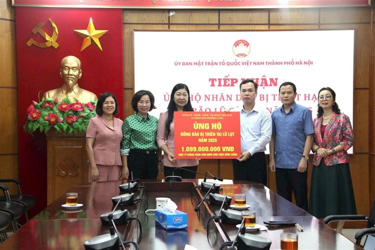 Hà Nội tiếp nhận gần 24,5 tỷ đồng ủng hộ nhân dân bị ảnh hưởng bão, lũ