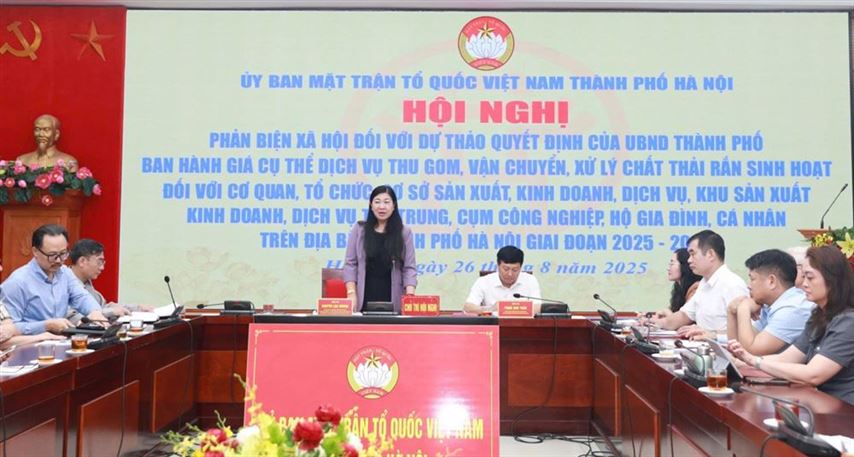 Điều chỉnh giá dịch vụ thu gom, vận chuyển chất thải: Tăng giá phải đi đôi với chất lượng dịch vụ