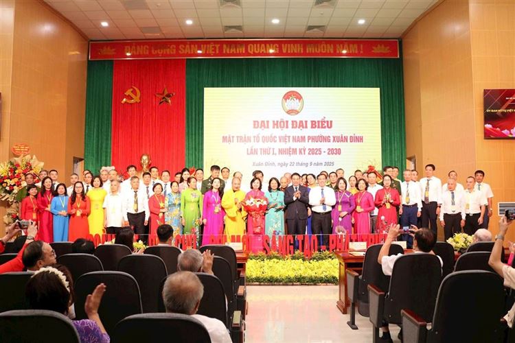 Khơi lên sức mạnh đoàn kết, xây dựng Xuân Đỉnh là đô thị thông minh, kiểu mẫu