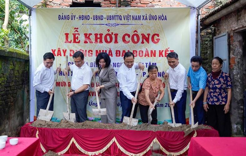 Ứng Hoà khởi công xây dựng nhà “Đại đoàn kết”