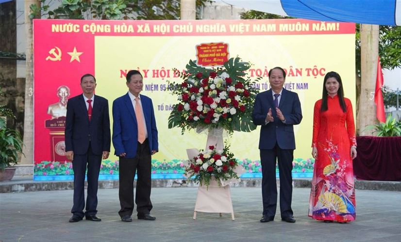 Tưng bừng Ngày hội Đại đoàn kết toàn dân tộc tại Tổ dân phố 26 phường Việt Hưng