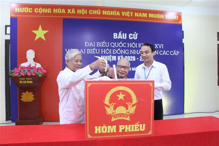 Công bố kết quả bầu cử đại biểu HĐND TP Hà Nội khóa XVII, nhiệm kỳ 2026-2031